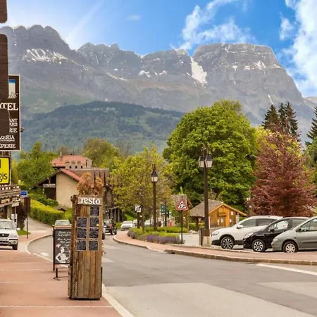 Les Aiguilles De Warens Appart hôtel 3*